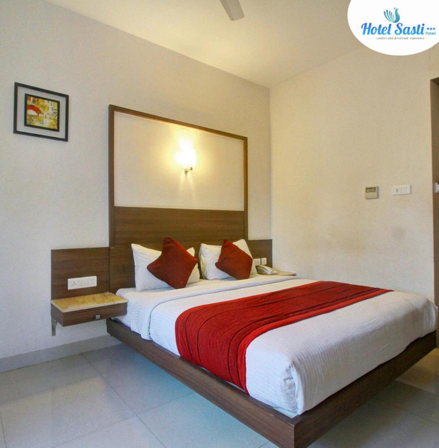 Sasti Hotel Palani Extérieur photo
